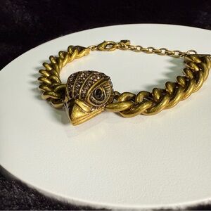🐦✨ Kurt Geiger London Bird Head Chain Bracelet – Statement Piece